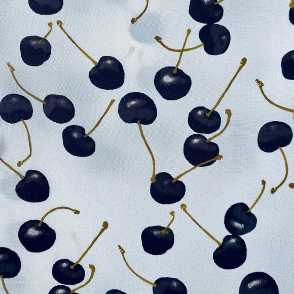 J. Crew silk flutter sleeve popover top in black cherry print, size 2 - Picture 6 of 13